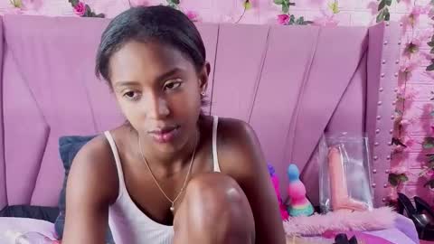 Snapshot of angeyapetite chatting on 03.11.26 Anyega online show from 03.11.26