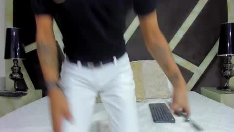  Anghel Stone  online show from 02.05.25