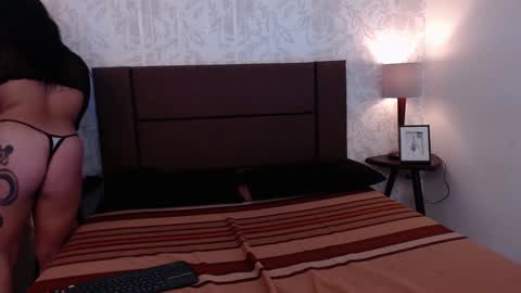 Snapshot of angie99_gh chatting on 12.12.24 Angie online show from 12.12.24