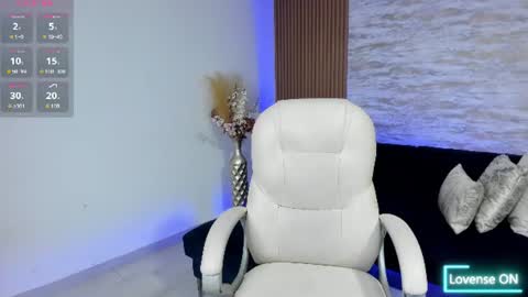 angie_smith_x online show from 06.15.26