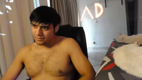 Snapshot of angrydeimos chatting on 02.08.25 Deimos online show from 02.08.25