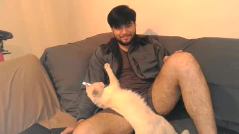 Snapshot of angrydeimos chatting on 11.19.25 Deimos online show from 11.19.25