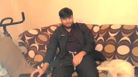 Snapshot of angrydeimos chatting on 12.16.25 Deimos online show from 12.16.25