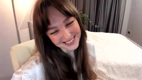 Snapshot of angrykate chatting on 10.26.25 Kattie online show from 10.26.25