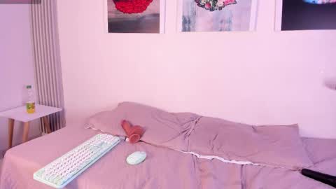 angy_avila online show from 12.21.25