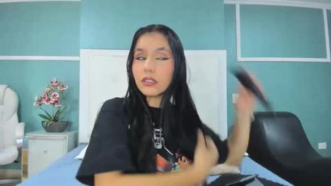 Ania online show from 11.29.25