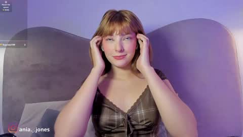 Snapshot of ania_mml chatting on 01.09.25 Ania online show from 01.09.25