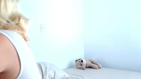 Snapshot of ania_mml chatting on 11.01.25 Ania online show from 11.01.25