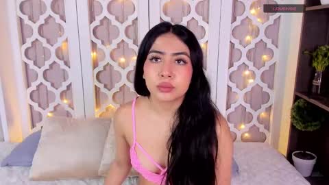 aniie_west online show from 02.18.25