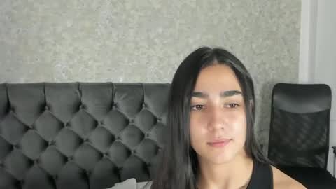 anika_h online show from 05.29.26