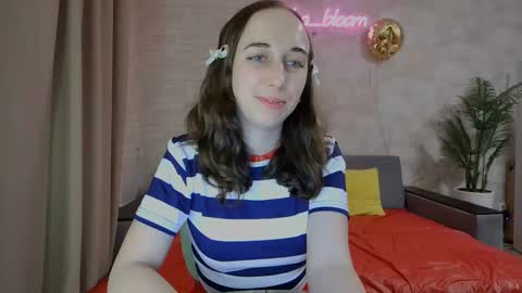 Snapshot of anikabloom chatting on 02.24.25 anikabloom online show from 02.24.25