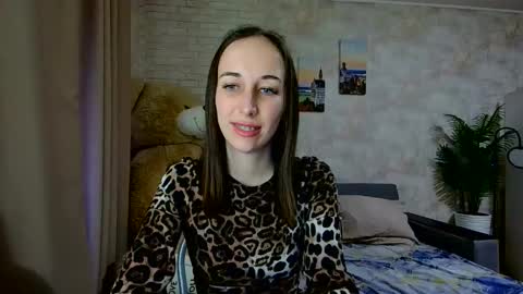 Snapshot of anikabloom chatting on 12.03.25 anikabloom online show from 12.03.25