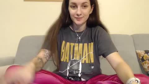 Snapshot of anime_baby22 chatting on 12.28.24 Alice online show from 12.28.24