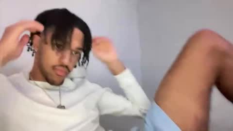 Snapshot of animeboygirls chatting on 11.03.25 Animeboygirls online show from 11.03.25