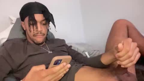 Snapshot of animeboygirls chatting on 12.01.25 Animeboygirls online show from 12.01.25