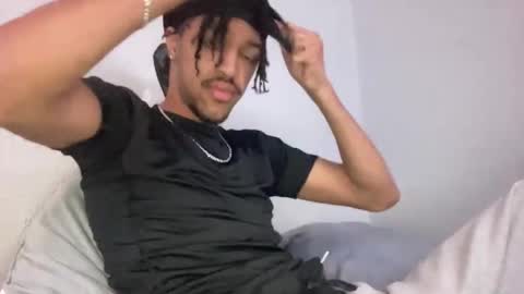 Snapshot of animeboygirls chatting on 12.15.25 Animeboygirls online show from 12.15.25