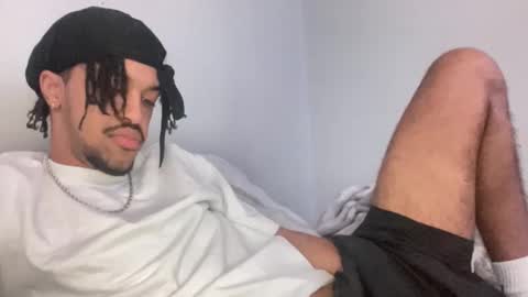 Snapshot of animeboygirls chatting on 12.18.25 Animeboygirls online show from 12.18.25