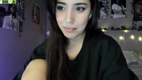 Snapshot of anisa_sweet chatting on 09.28.25 Anisa Moan from LovenseWet from Tip MenuOpen for Private online show from 09.28.25