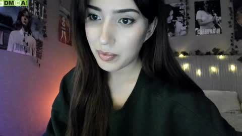 Snapshot of anisa_sweet chatting on 10.11.25 Anisa Moan from LovenseWet from Tip MenuOpen for Private online show from 10.11.25