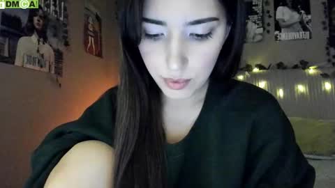 Snapshot of anisa_sweet chatting on 10.21.25 Anisa Moan from LovenseWet from Tip MenuOpen for Private online show from 10.21.25