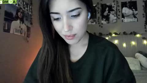 Snapshot of anisa_sweet chatting on 10.22.25 Anisa Moan from LovenseWet from Tip MenuOpen for Private online show from 10.22.25
