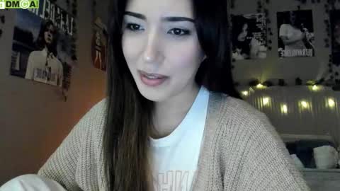 Snapshot of anisa_sweet chatting on 10.25.25 Anisa Moan from LovenseWet from Tip MenuOpen for Private online show from 10.25.25