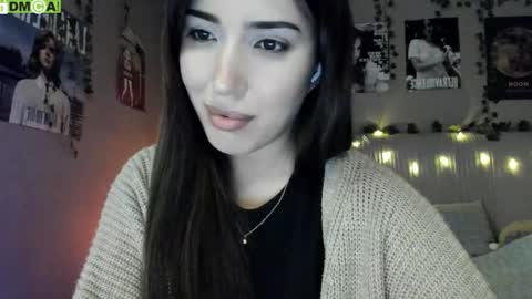 Snapshot of anisa_sweet chatting on 10.28.25 Anisa Moan from LovenseWet from Tip MenuOpen for Private online show from 10.28.25