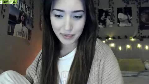 Snapshot of anisa_sweet chatting on 11.05.25 Anisa Moan from LovenseWet from Tip MenuOpen for Private online show from 11.05.25