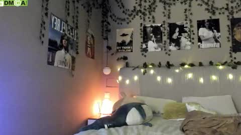 Snapshot of anisa_sweet chatting on 11.06.25 Anisa Moan from LovenseWet from Tip MenuOpen for Private online show from 11.06.25