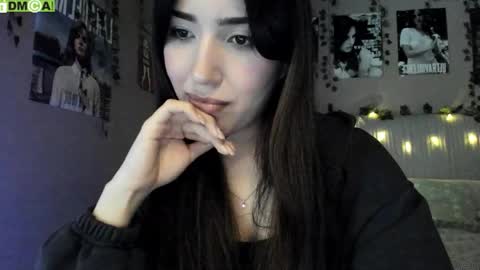 Snapshot of anisa_sweet chatting on 11.20.25 Anisa Moan from LovenseWet from Tip MenuOpen for Private online show from 11.20.25