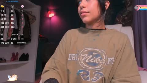 Anisahade online show from 12.16.24