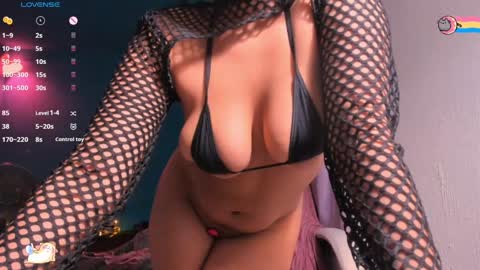 Anisahade online show from 12.16.24