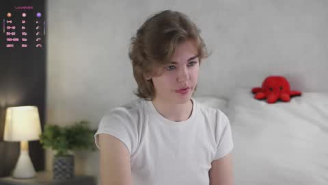 Snapshot of anishavivo chatting on 12.05.25 AnishaVivo online show from 12.05.25