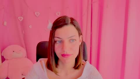 Anni online show from 04.23.26