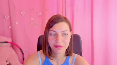 Anni online show from 05.17.26