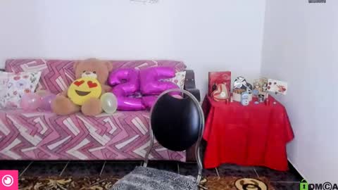 AnissyaX online show from 01.15.25