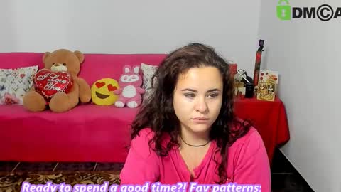 AnissyaX online show from 10.14.25