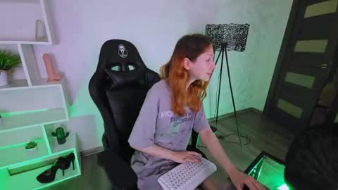 Snapshot of anita__cherry chatting on 06.05.26 Anita online show from 06.05.26