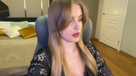 Snapshot of anita_blairr chatting on 04.17.26 Anita online show from 04.17.26