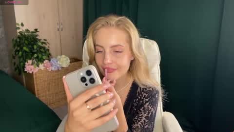 Anita online show from 07.20.26