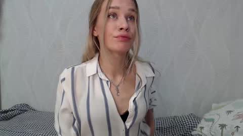 anita_delicious online show from 02.04.25