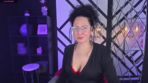 Anita online show from 03.12.25