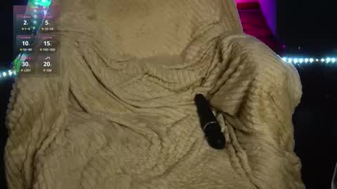 Snapshot of anita_von chatting on 11.18.25 anita_von online show from 11.18.25