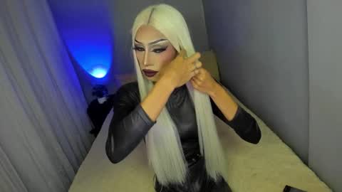 Miss Ann online show from 10.02.25