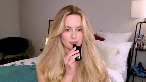 Anita online show from 10.25.25