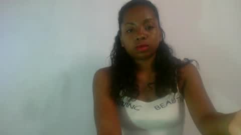 Snapshot of anitah01 chatting on 01.03.25 anitah01 online show from 01.03.25