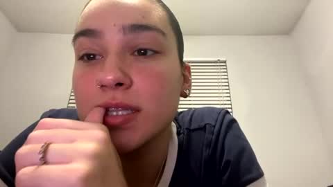 Snapshot of anitayurmoni chatting on 07.31.26 anitayurmoni online show from 07.31.26