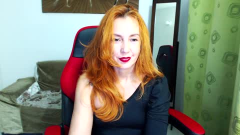 Snapshot of anitazarova chatting on 01.02.25 Anita Zarova online show from 01.02.25