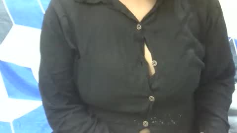 Snapshot of anjali_dogra786 chatting on 09.26.25 anjali_dogra786 online show from 09.26.25