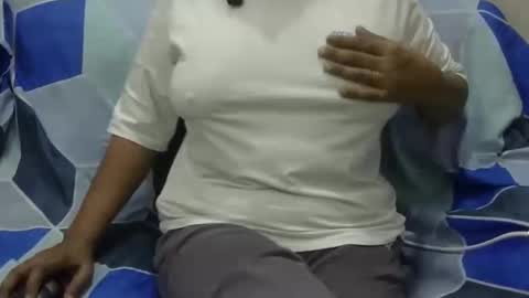 Snapshot of anjali_dogra786 chatting on 10.01.25 anjali_dogra786 online show from 10.01.25